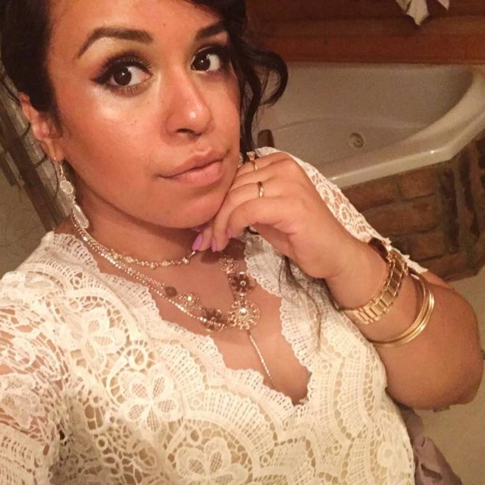 Meet your Posher, Mayra